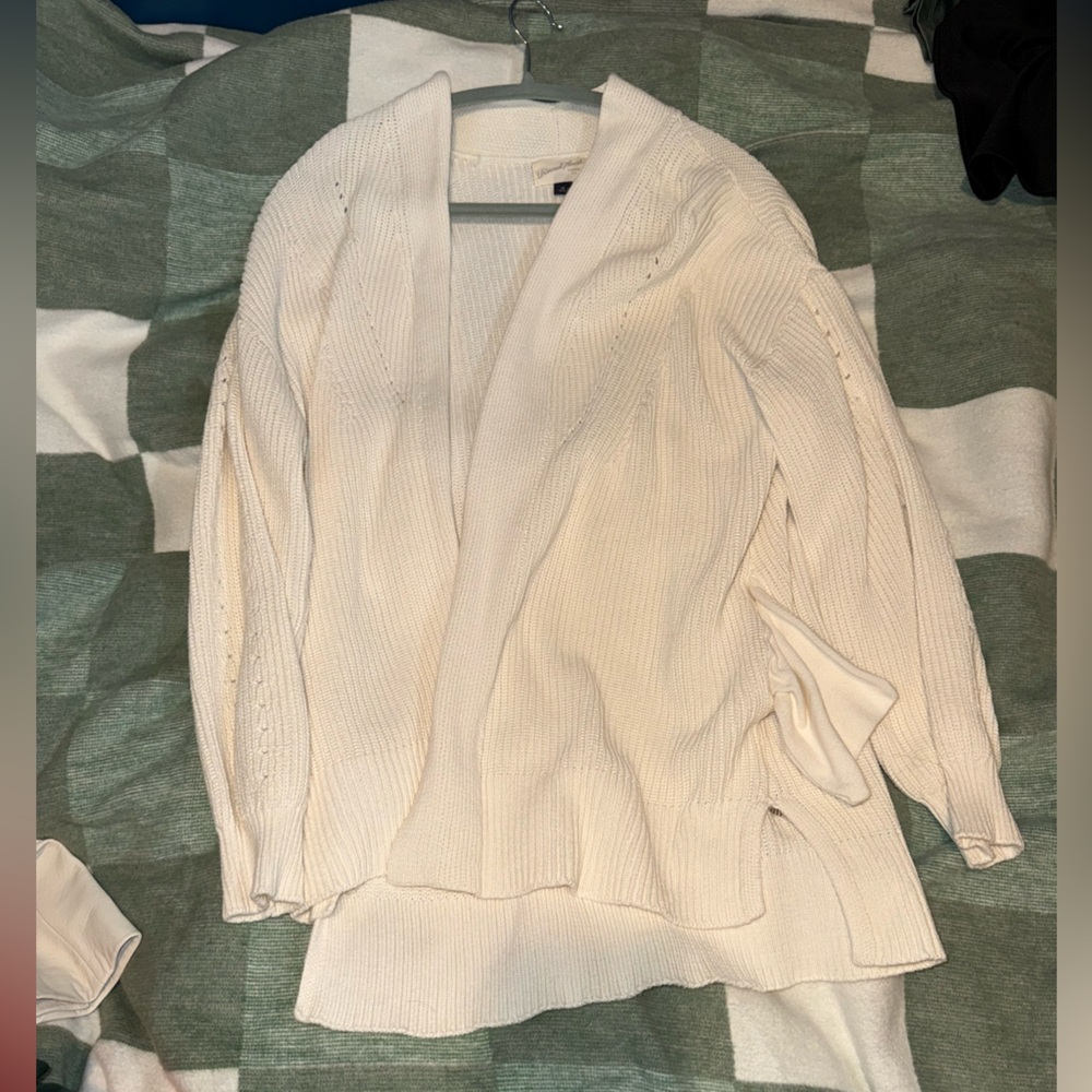 Knit cardigan